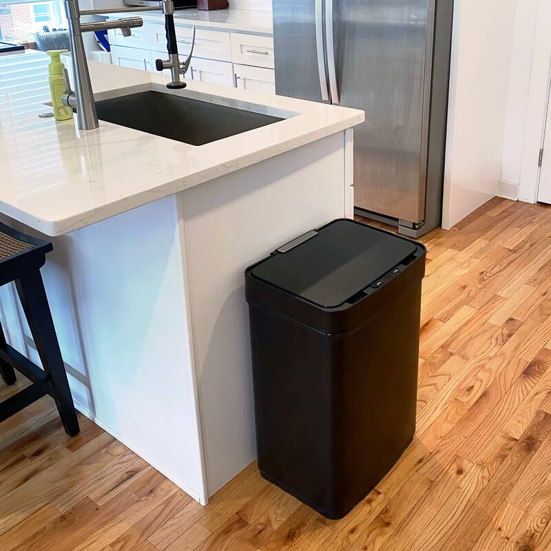 Hanover 13.2-Gallon (50-Liter) Hands-Free Metal Trash Can with Motion Sensor Lid in Fingerprint-Resistant Black Stainless Steel