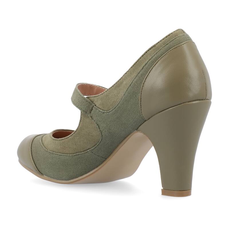 Journee Collection Women's Siri Medium and Wide Width Round Toe Block Heel Mary Jane Pumps