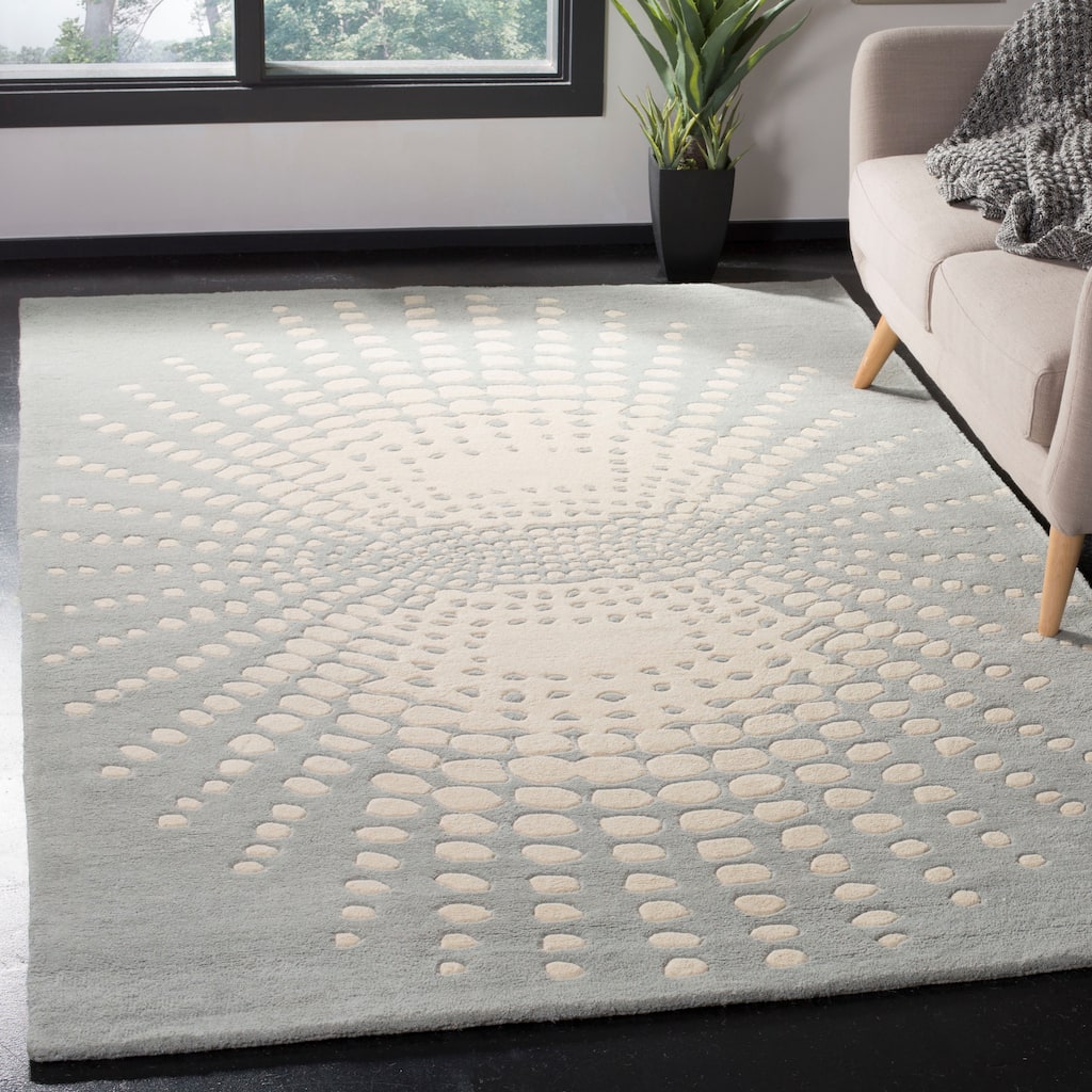 SAFAVIEH Handmade Soho Lyra Abstract Burst N.Z. Wool Rug