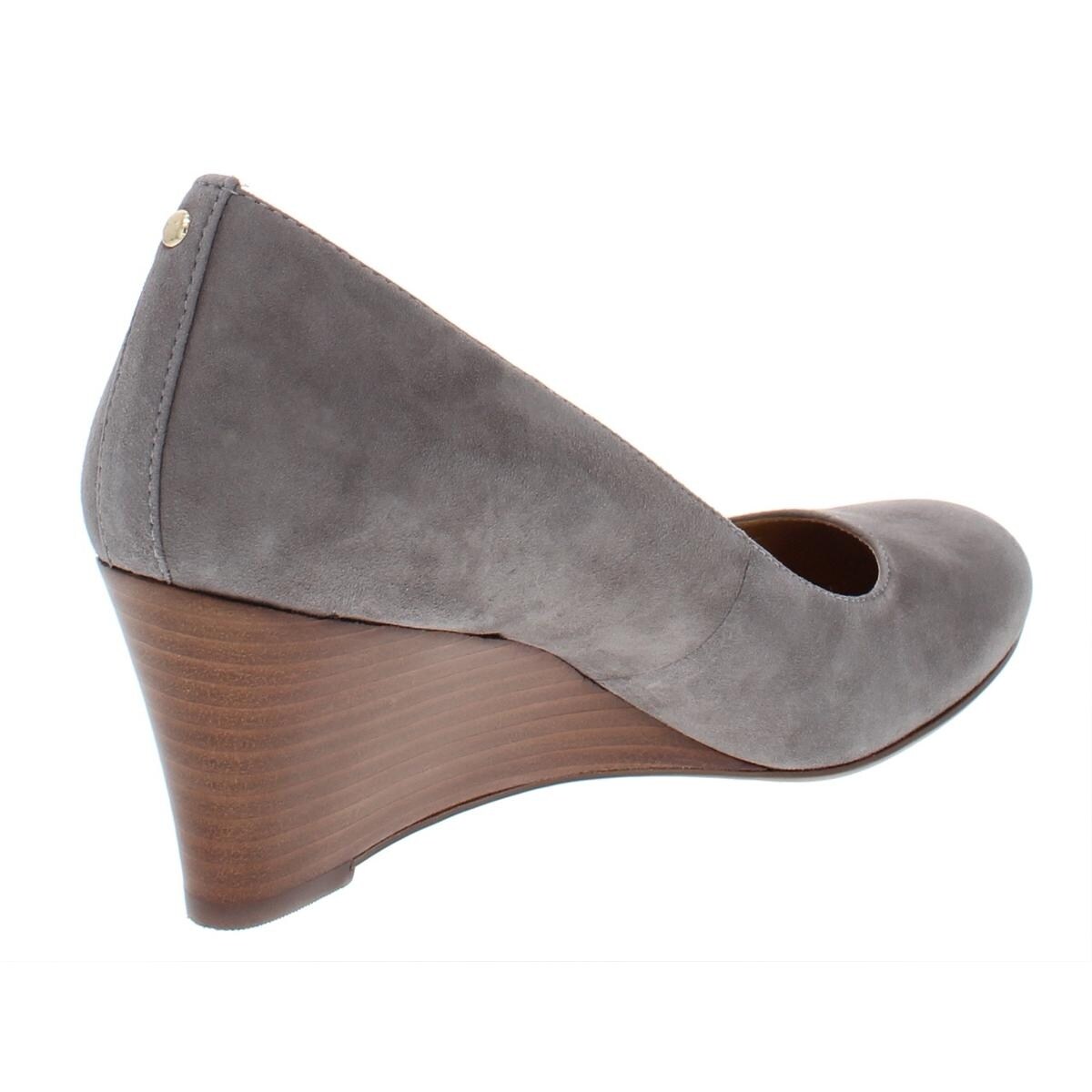 naturalizer emily wedge pump