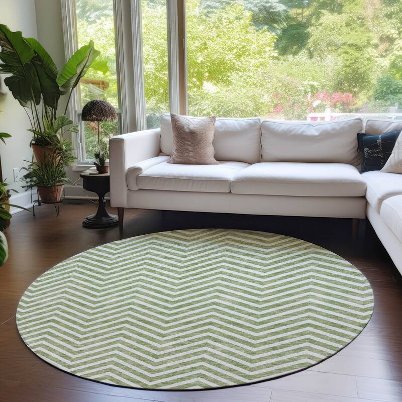 Machine Washable Indoor/ Outdoor Chantille Chevron Stripe Rug