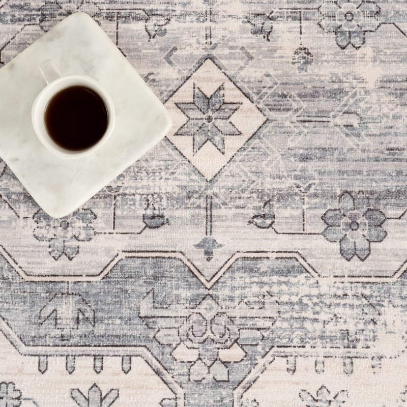 Nuloom Vinka SplashGuard Machine Washable Area Rug