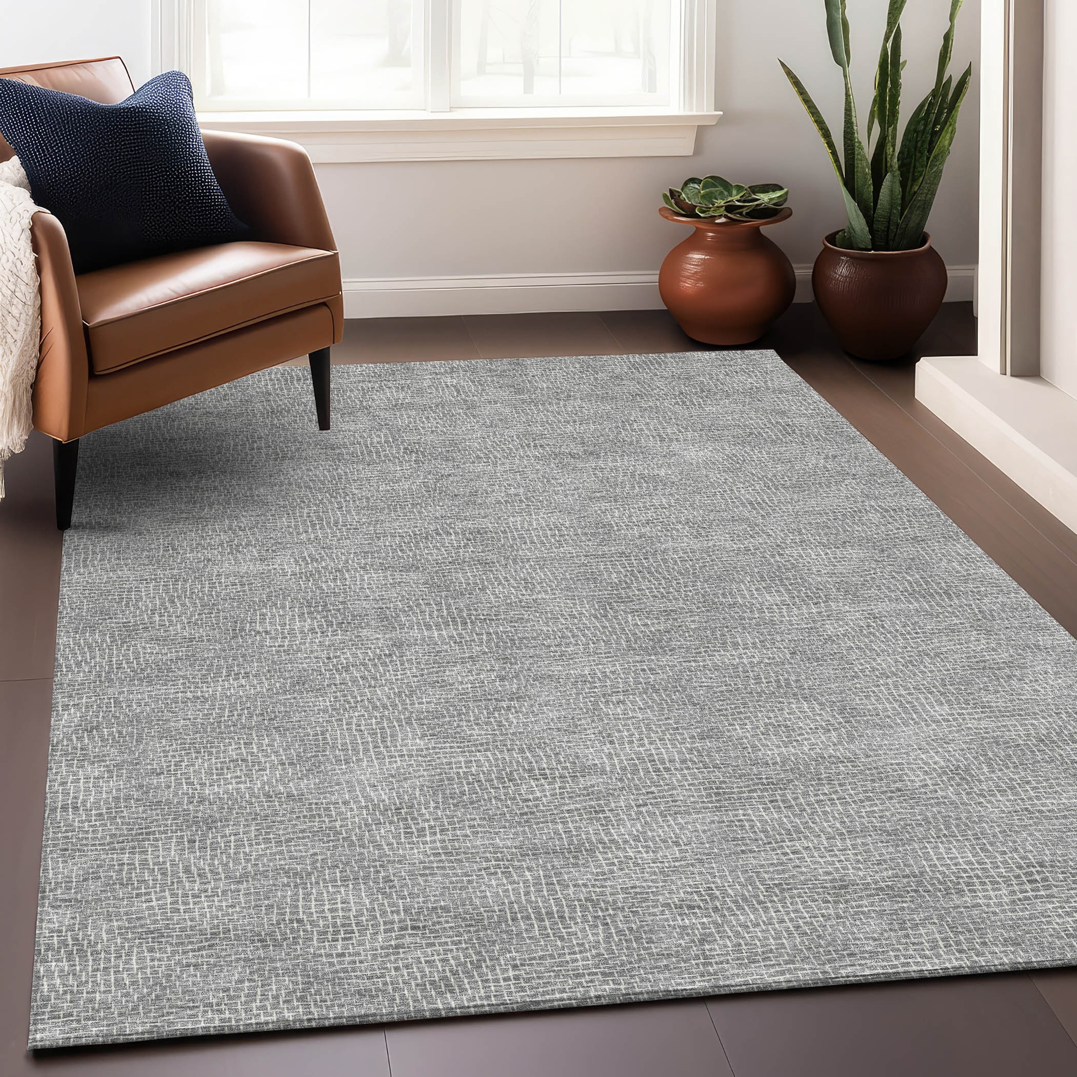 Machine Washable Indoor/ Outdoor Solid Modern Chantille Rug