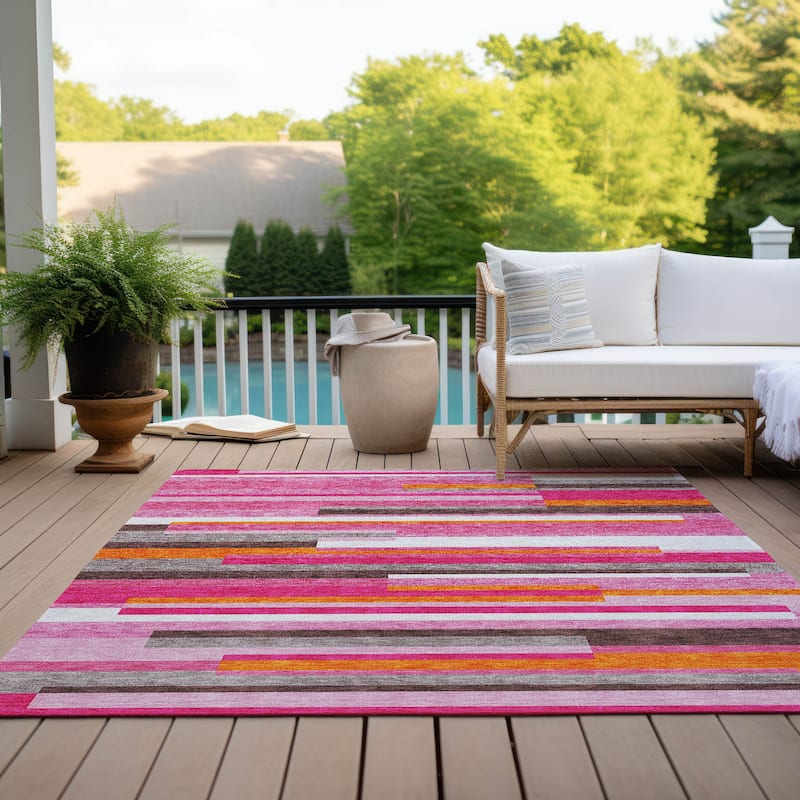 Machine Washable Indoor/ Outdoor Modern Stripes Chantille Rug