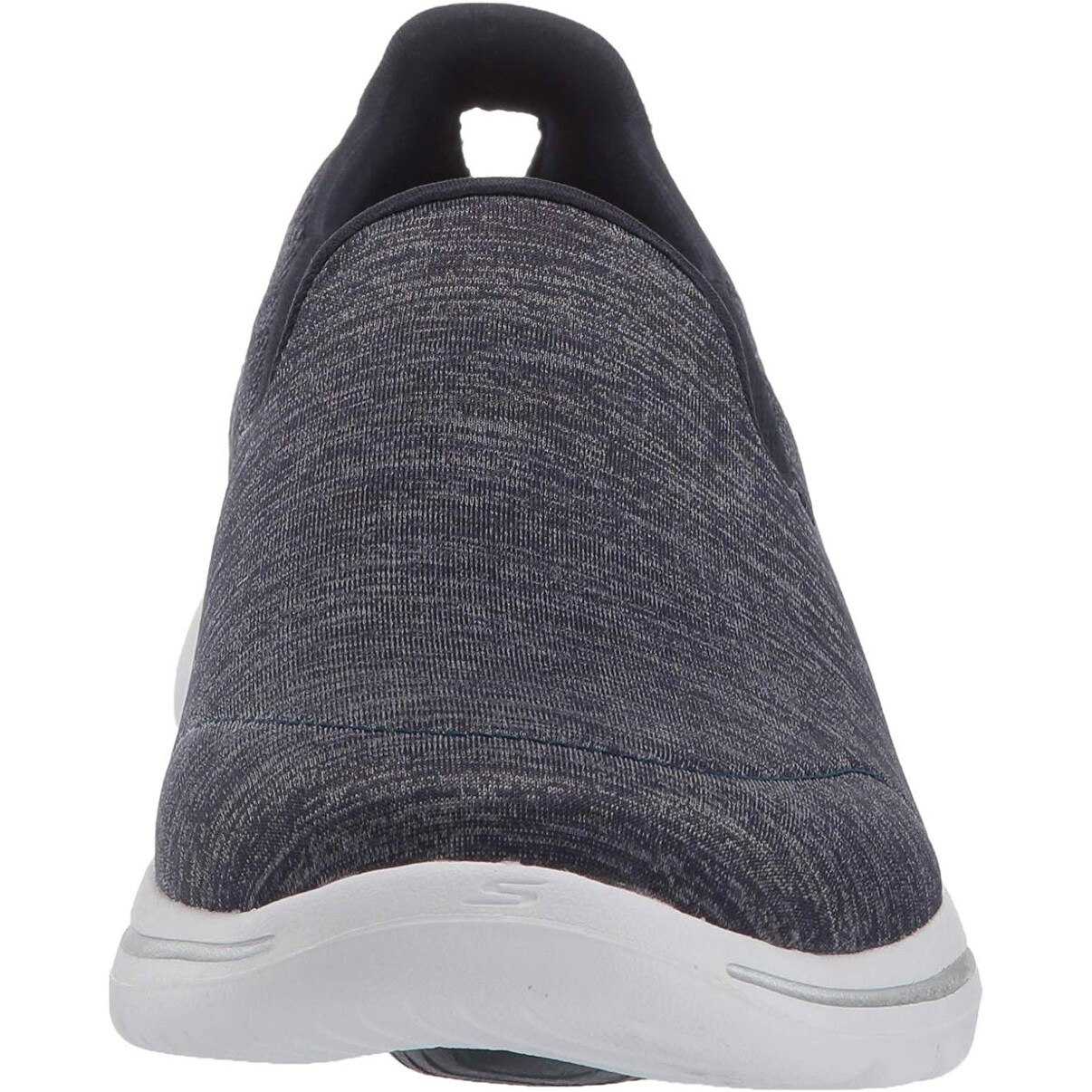 15903 skechers