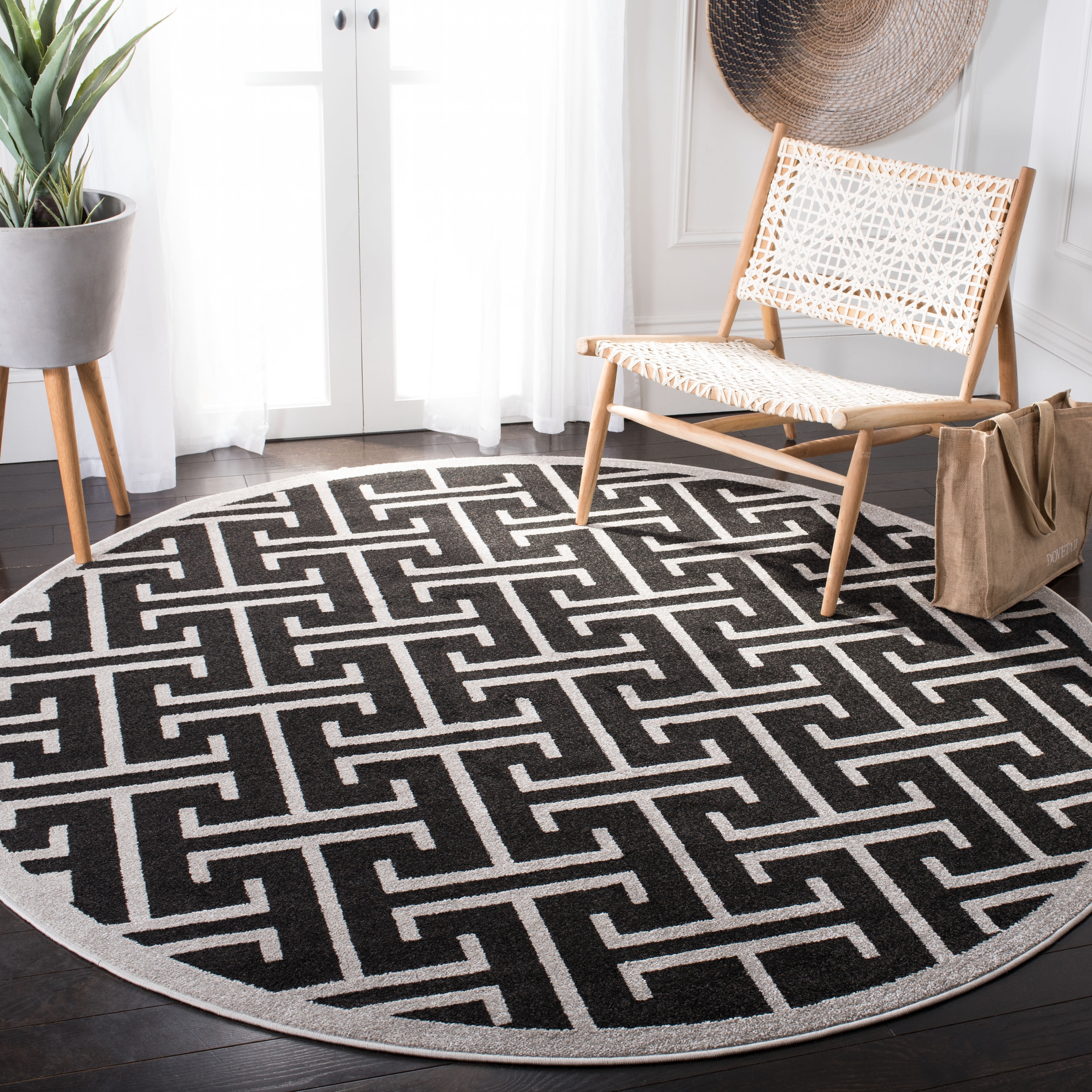 SAFAVIEH Amherst Mandy Modern Rug