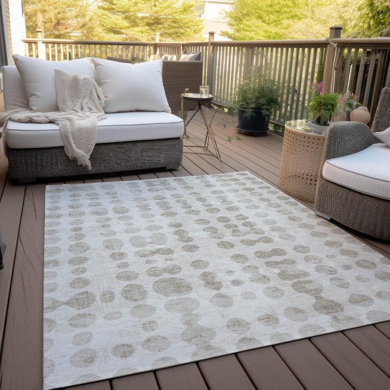 Machine Washable Indoor/ Outdoor Chantille Dots Abstract Rug