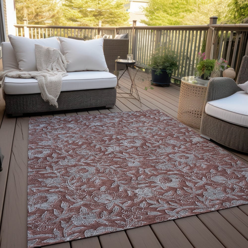 Machine Washable Indoor/ Outdoor Chantille Floral Rug