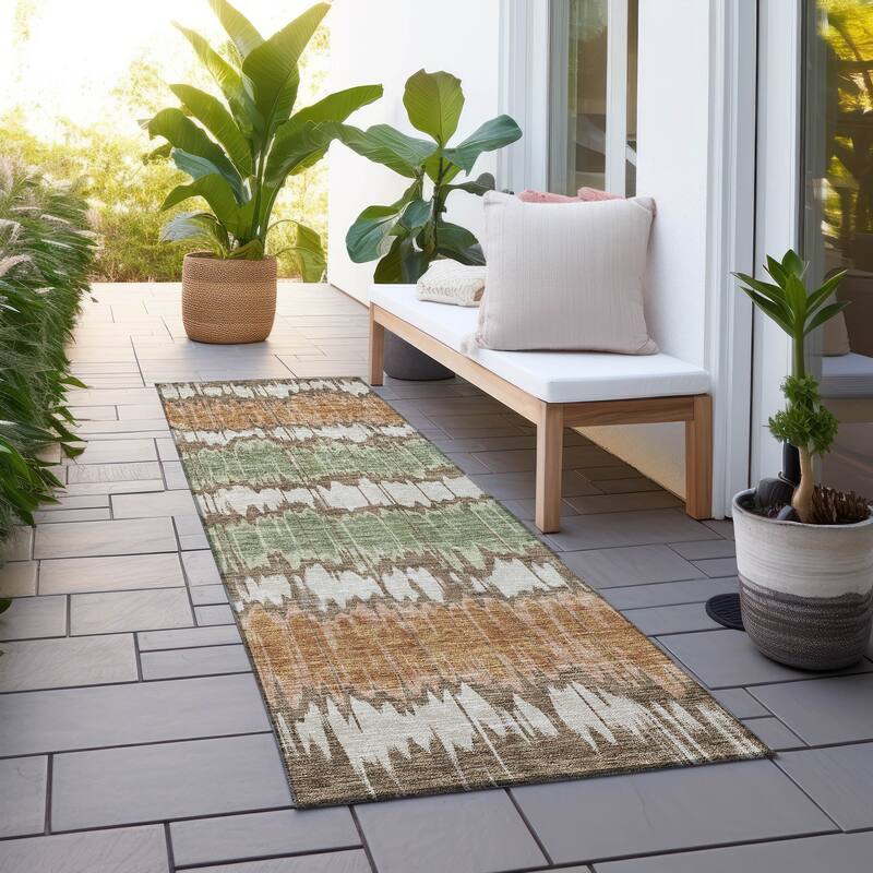 Machine Washable Indoor/ Outdoor Chantille Abstract Ombre Rug - Chocolate - 2'3" x 7'6"
