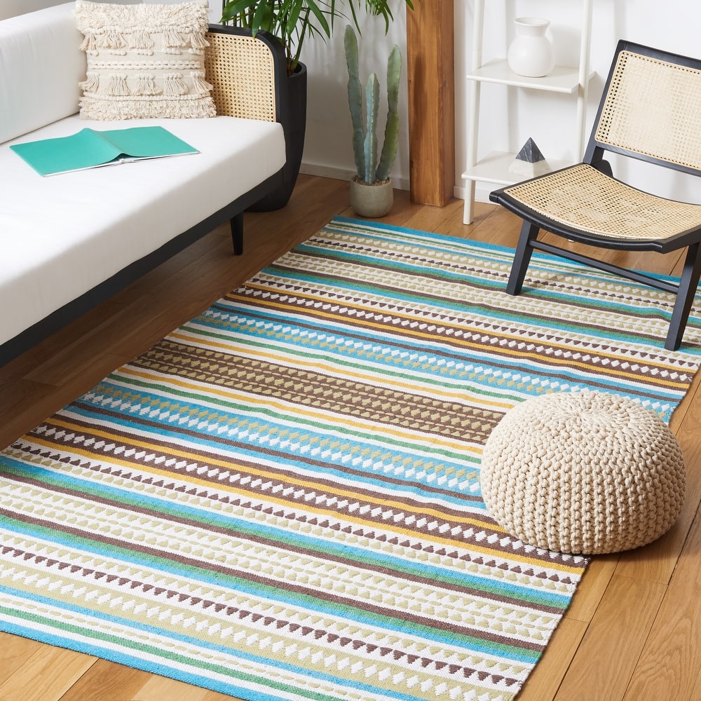 SAFAVIEH Handmade Montauk Nellwyn Cotton Rug