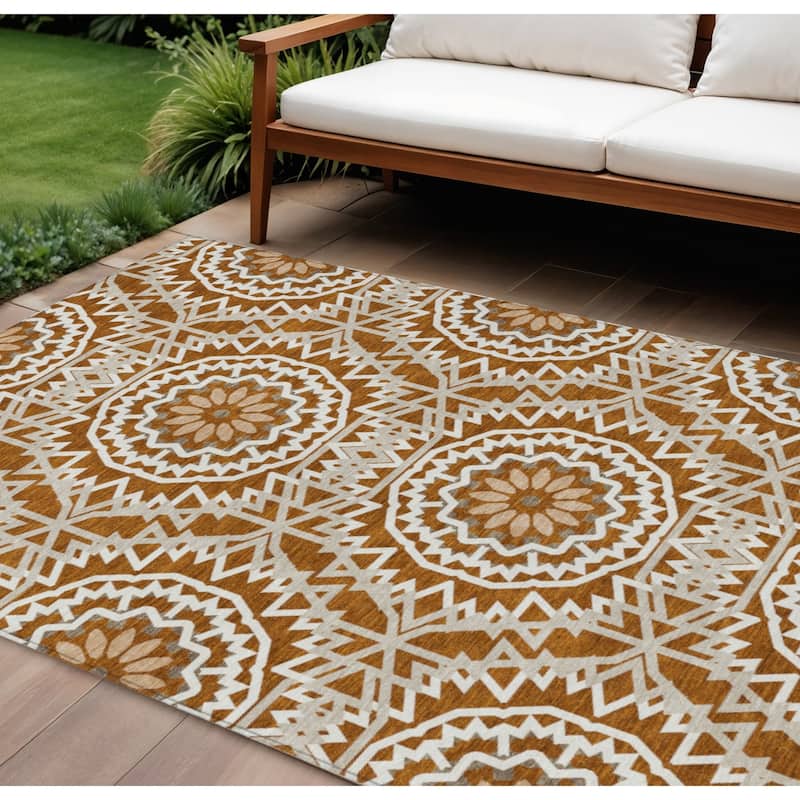 HomeRoots Floral Medallion Transitional Rectangle Outdoor Rug - 8' X 10'