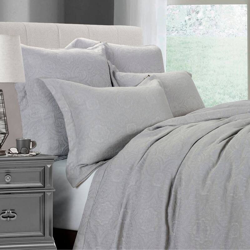 HiEnd Accents Matelassé Duvet Cover Set, 3PC