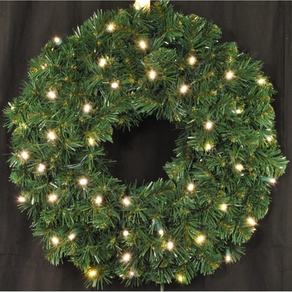Christmas at Winterland WL-GWSQ-03-LWW-BAT 3 Foot Pre-Lit Battery Operated Warm White LED Sequoia Wreath Indoor / Outdoor