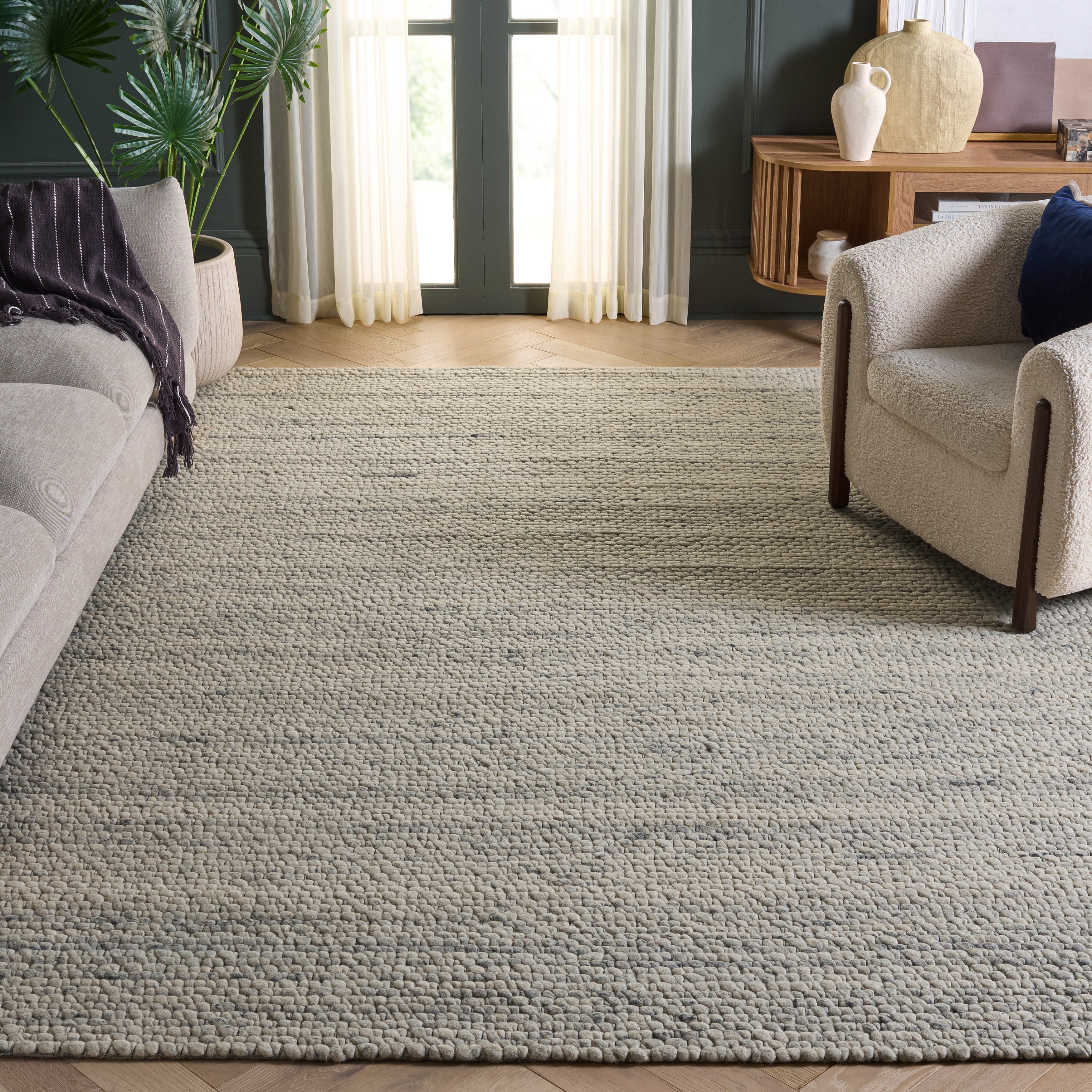 SAFAVIEH Hand-Woven Marbella Vesile Modern & Contemporary Wool Rug
