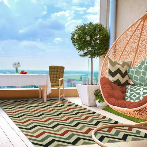 Chevron Zig-Zag Geometric Indoor/ Outdoor Area Rug by Superior