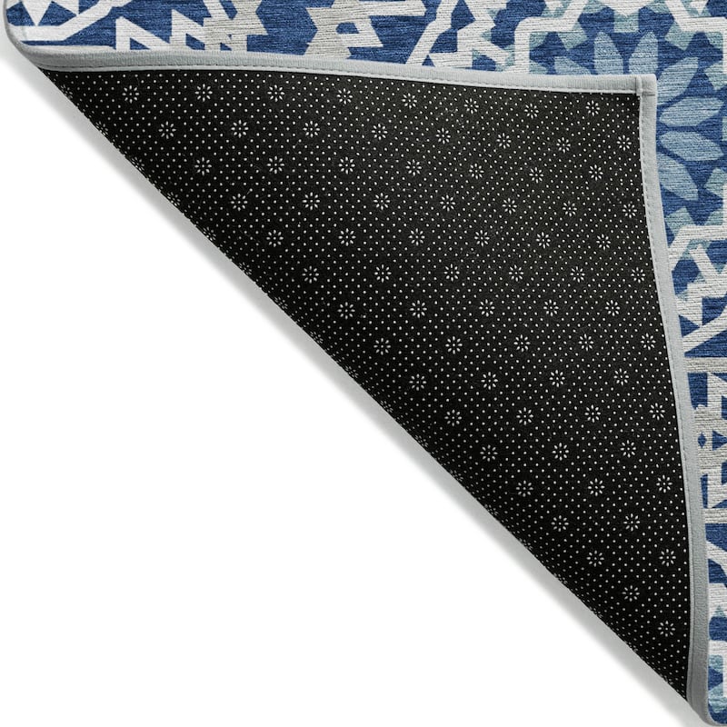 Machine Washable Indoor/ Outdoor Chantille Boho Global Rug