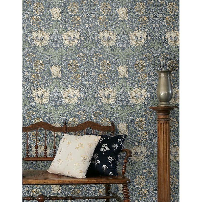 Seabrook Designs Ogee Flora Nonwoven Unpasted Wallpaper