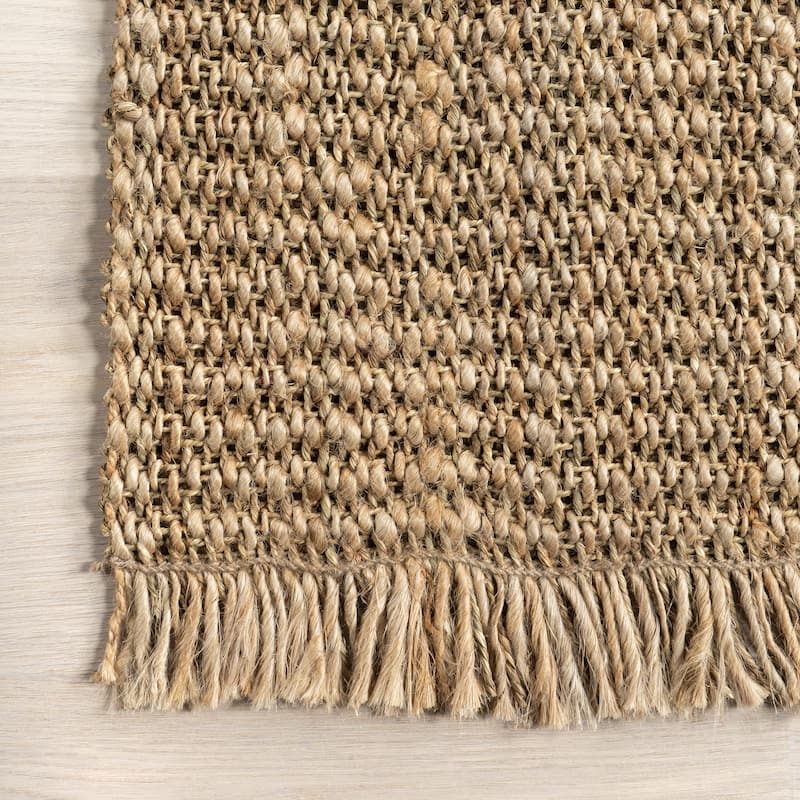 Nuloom Solveig Farmhouse Jute and Seagrass Tasseled Area Rug
