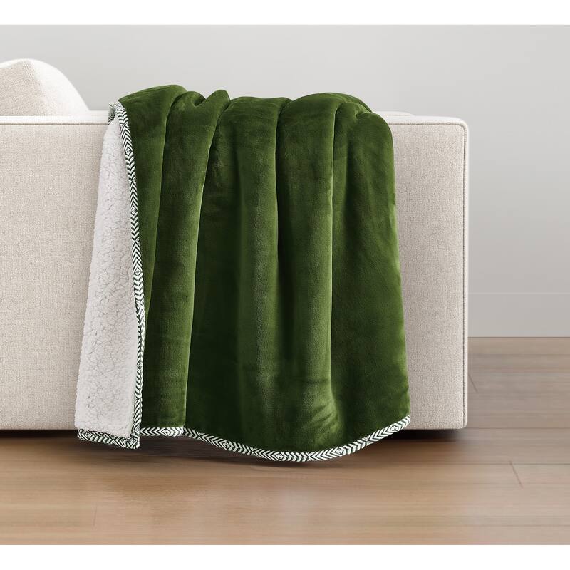 Brooklyn Loom Super Soft Braided 50x70 Throw