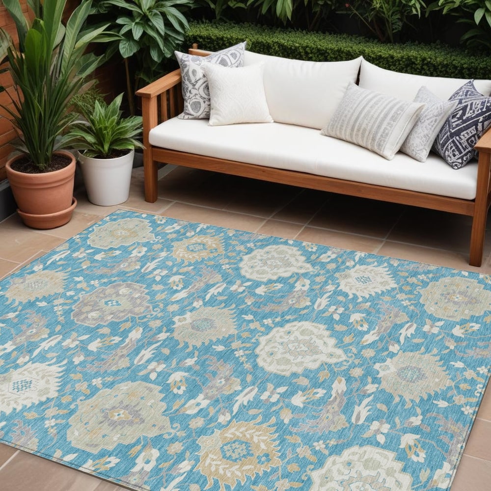 HomeRoots Damask Traditional Rectangle Outdoor Rug