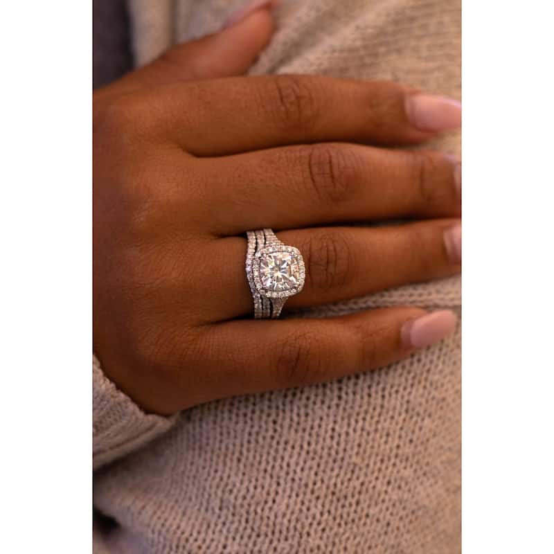 Kobelli 4.25 Carats Lab Grown Diamond Certified Solid Platinum Cushion Halo Cathedral Vienna 3pc Bridal Set