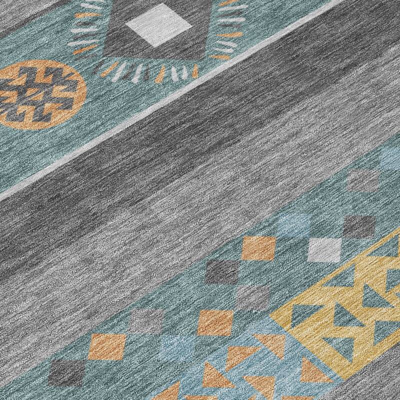 Machine Washable Indoor/ Outdoor Global Tuca Chantille Rug