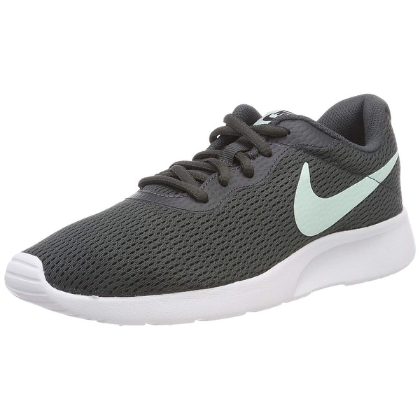 nike tanjun 8