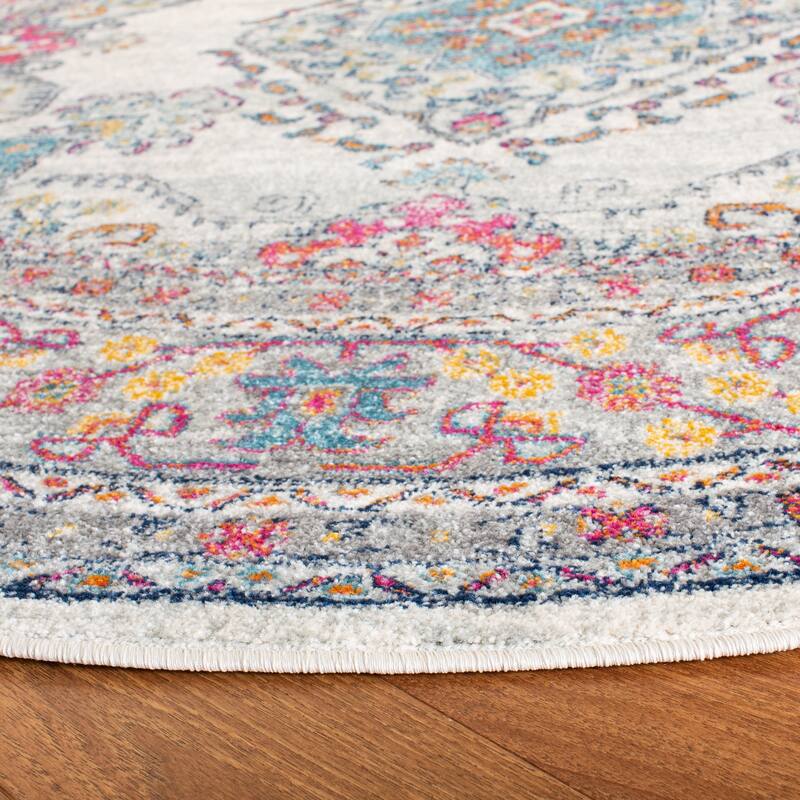 SAFAVIEH, Evoke Seniha Vintage Boho Medallion Rug