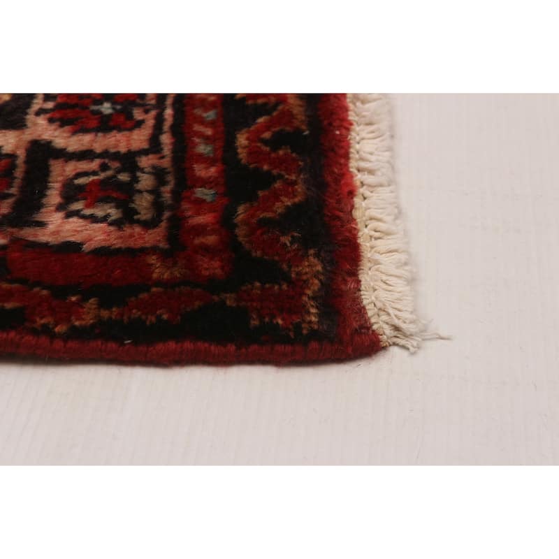 Anadol Navy, Red Rug 4'4" x 6'9" - 4'4 x 6'9