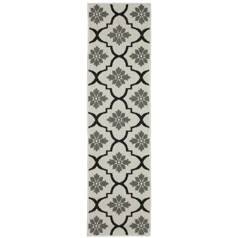 Vista Home Talcot Moroccan Trellis Grey/ Black Indoor-Outdoor Area Rug - 1'10" X 7'3"