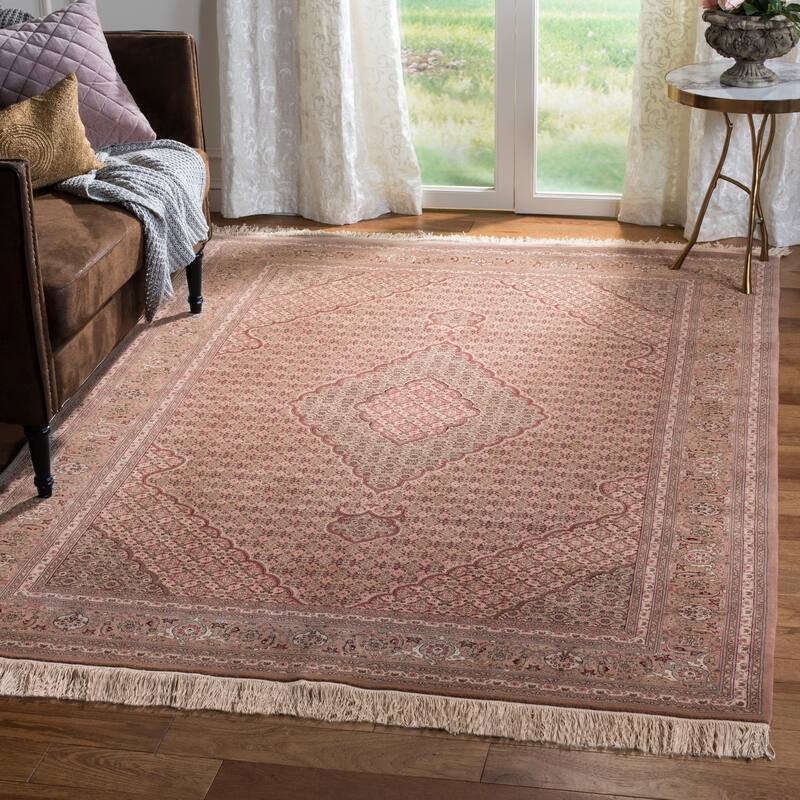 SAFAVIEH Hand-knotted Arbereshe Herati Multi Wool/ Silk Rug - 5' x 7' - Assorted