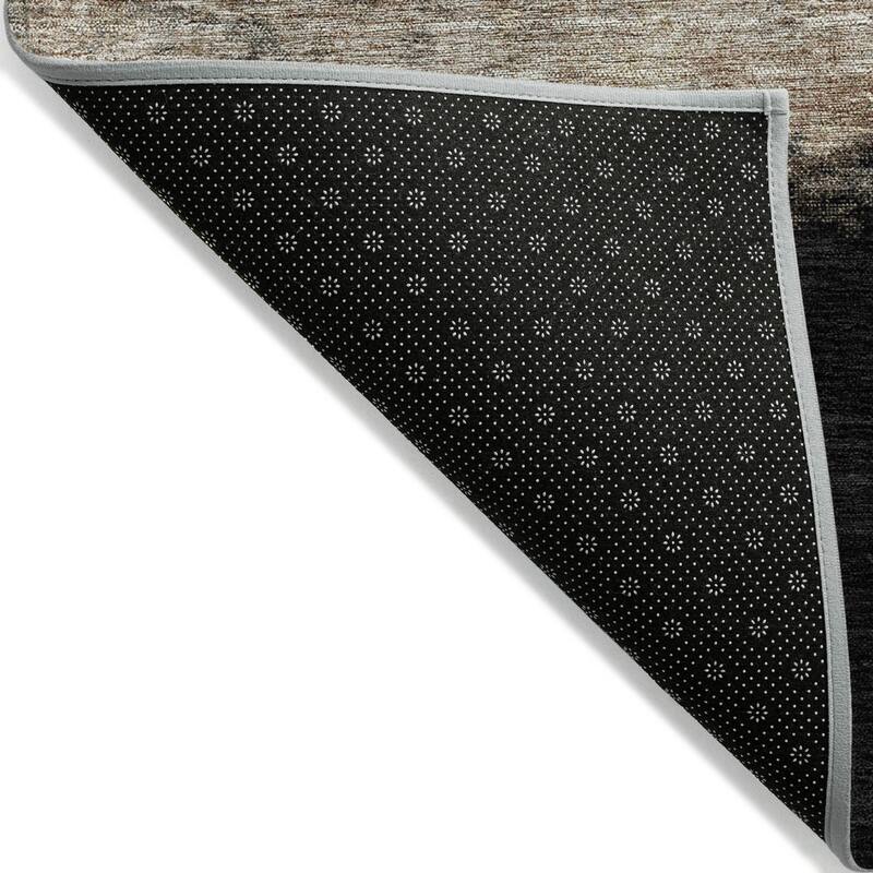 Machine Washable Indoor/Outdoor Border Ombre Chantille Rug