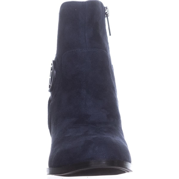 Tommy hilfiger mavrick booties outlet