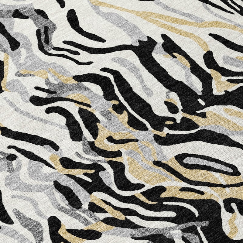 Machine Washable Indoor/ Outdoor Abstract Flow Chantille Rug