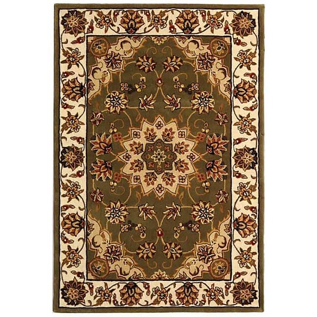 SAFAVIEH Handmade Sherita Traditions Katre Traditional Oriental Wool Rug - 4' x 6' - Green/Ivory