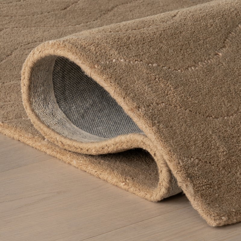 Nuloom Gailia Solid Wool Cozy Area Rug