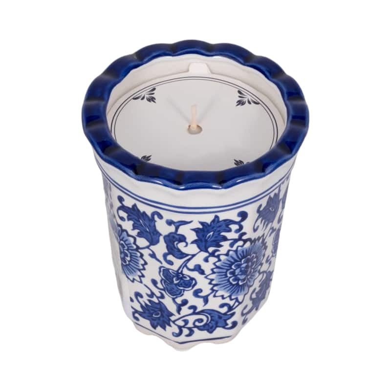 Sagebrook Home Ceramic Wax Fluted Chinoiserie Candle, 4-Inch, 7oz Blue/White - 4" x 4" x 6"