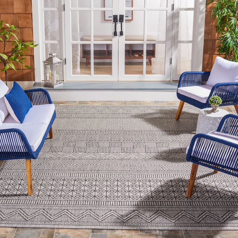 SAFAVIEH Courtyard Zorana Indoor/ Outdoor Waterproof Patio Backyard Rug