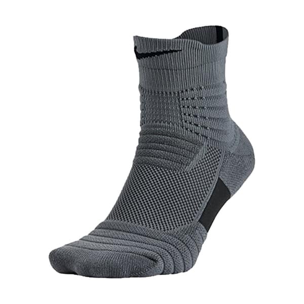 Shop Nike Elite Versatility Mid Quarter Adult Basketball Athletic