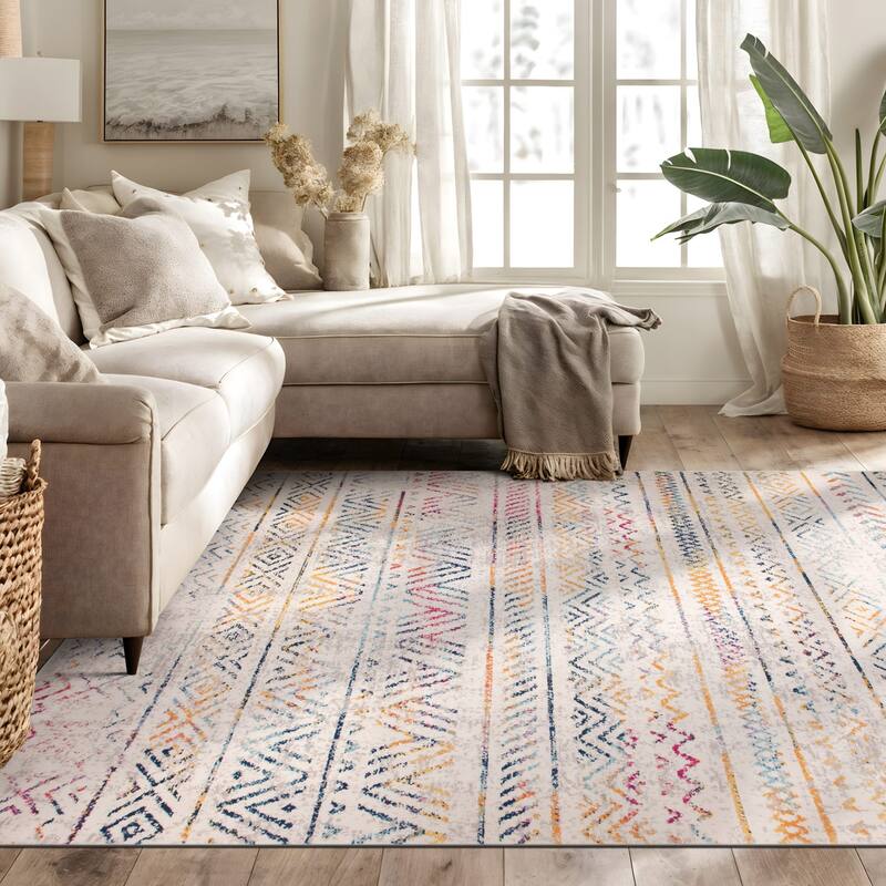 The Curated Nomad Midtown Geometric Distressed Bohemian Rug - 5' x 7' - Multi