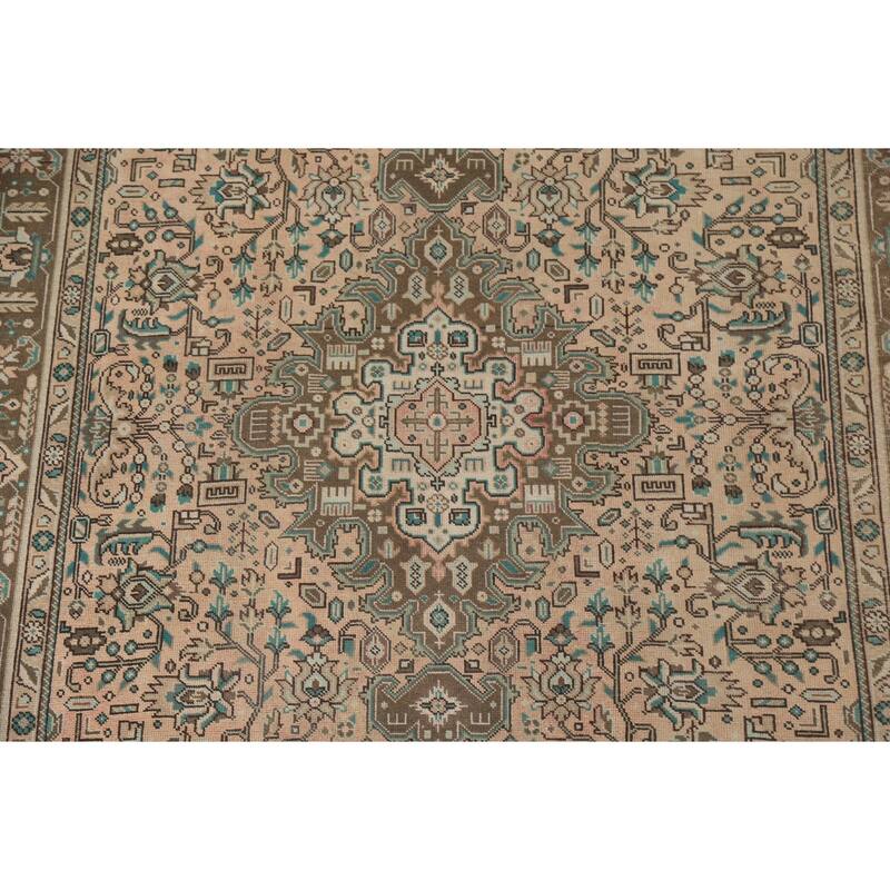 Hand Knotted Oriental 100% Wool Carpet Traditional Medallion Peach Tabriz Area Rug - 9' 5'' X 6' 7''