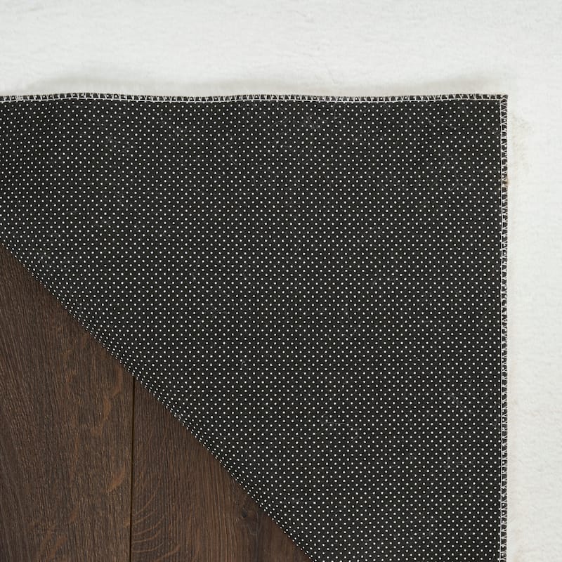 Nourison Soft Plush Faux Fur Indoor only Solid Area Rug