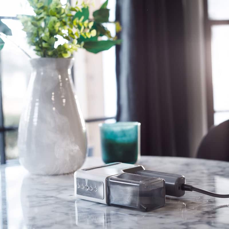 Nomad Handheld Garment Steamer