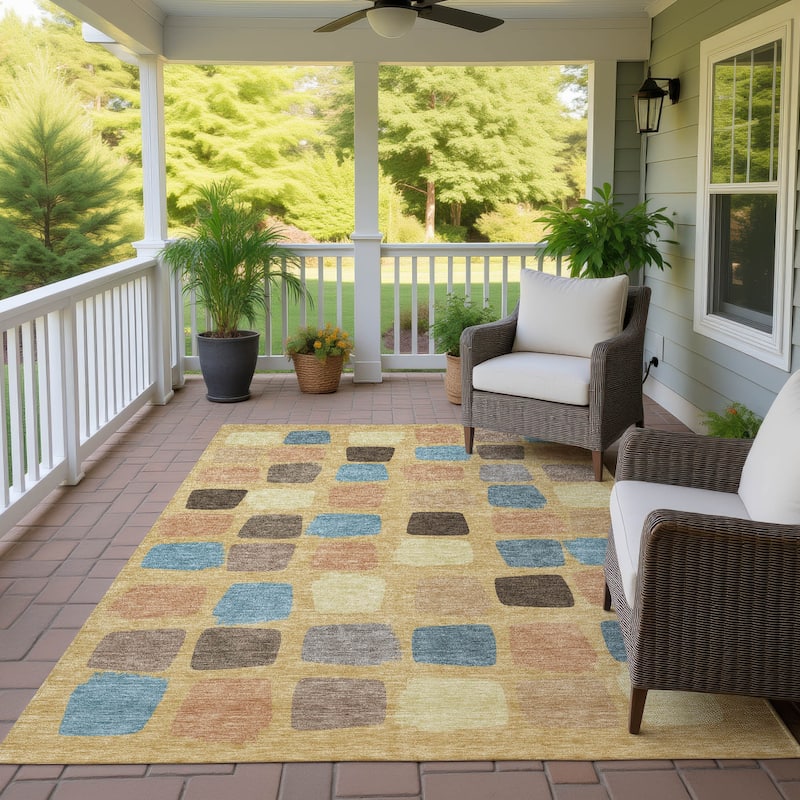 Machine Washable Indoor/ Outdoor Casual Hoppy Chantille Rug - Gold - 8' x 10'
