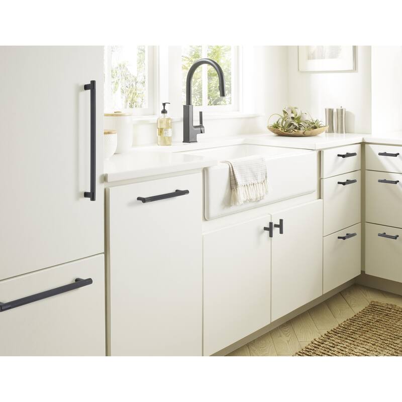 Amerock Bronx Cabinet Pull Handle