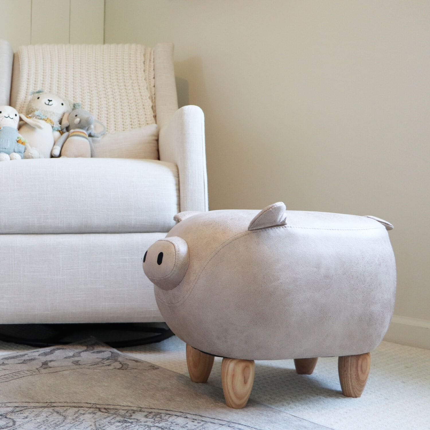 Critter Sitters 16 In. Seat Height Gray Pig Animal Shape Pet House
