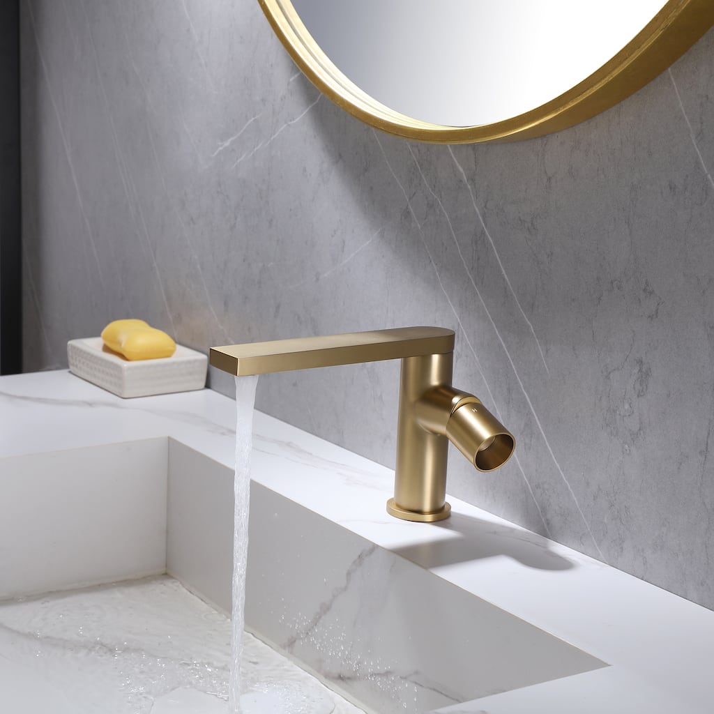 Brass Single Hole Single Handle Bathroom Sink Faucet - 12.40*9.64*2.95