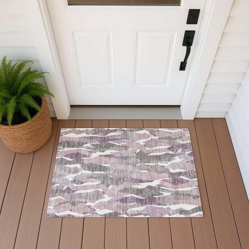 Machine Washable Indoor/ Outdoor Contemporary Dylan Chantille Rug - Blush - 1'8" x 2'6"
