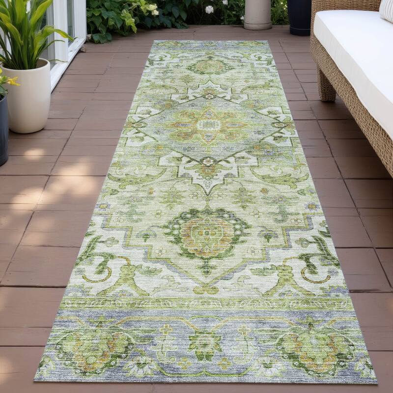 Machine Washable Indoor/Outdoor Traditional Vintage Chantille Rug - Green - 2'3" x 7'6"