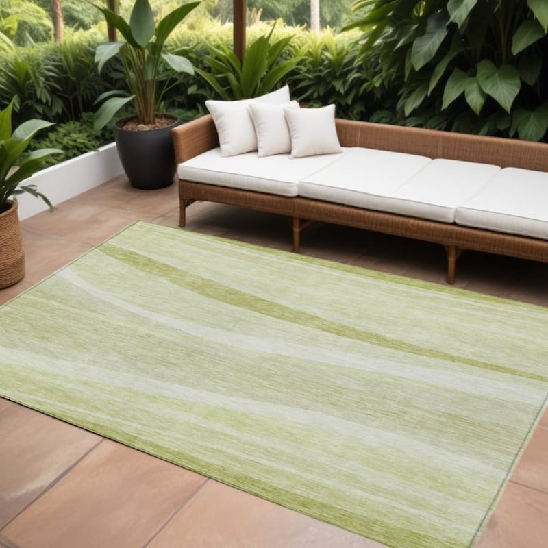 HomeRoots Abstract Transitional Rectangle Outdoor Rug - 9' X 12'